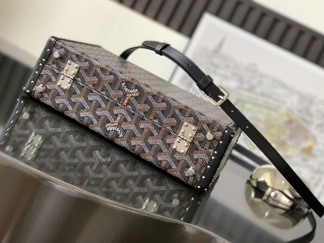 Handbags Goyard Grand Htel 8018 size:17*7.7*24.5 cm - vstockx