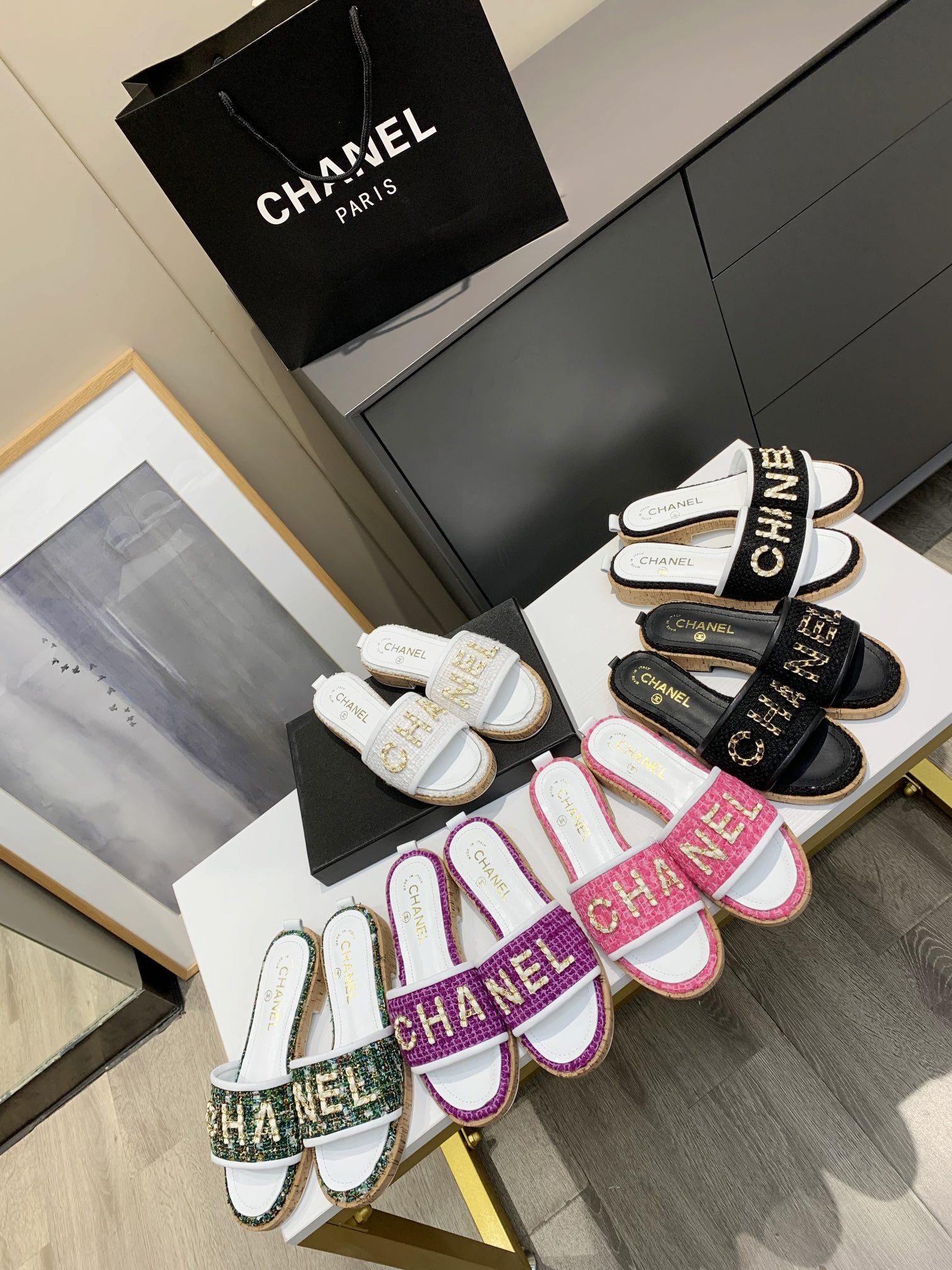 Chanel Slides 25 - vstockx