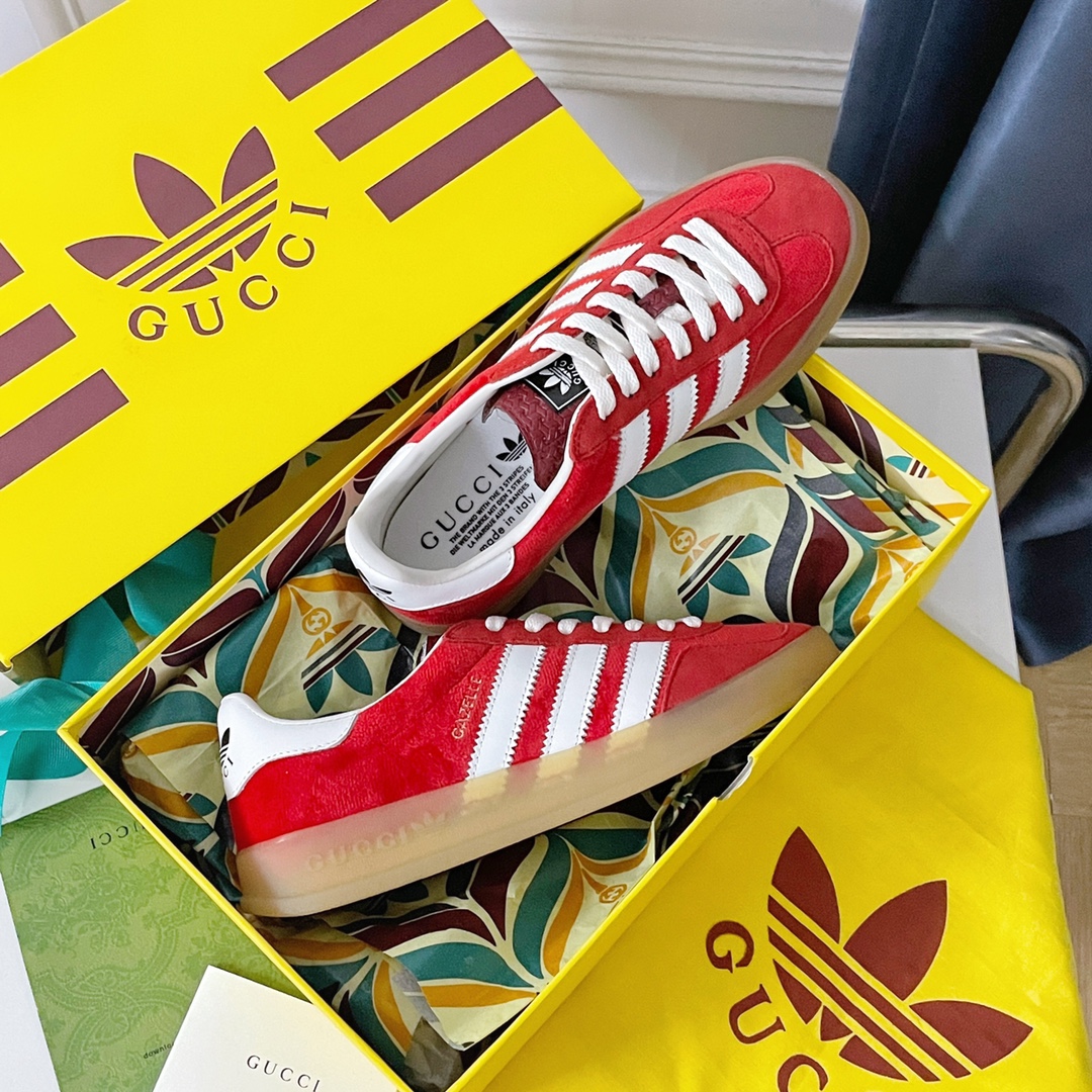 adidas x Gucci Gazelle Sneaker 6 - vstockx