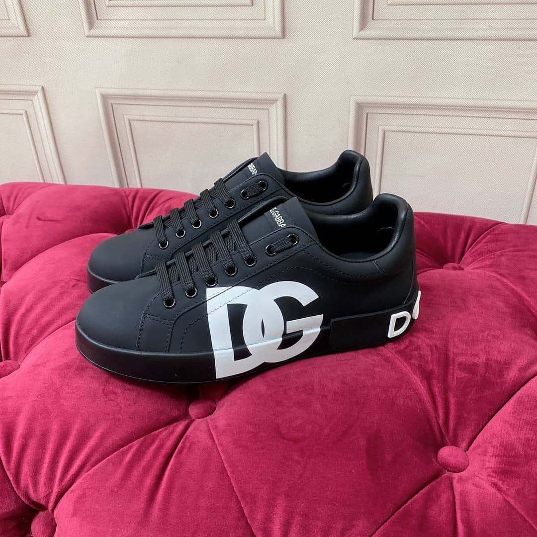 Dolce & Gabbana Low Tops Sneakers 232 - vstockx