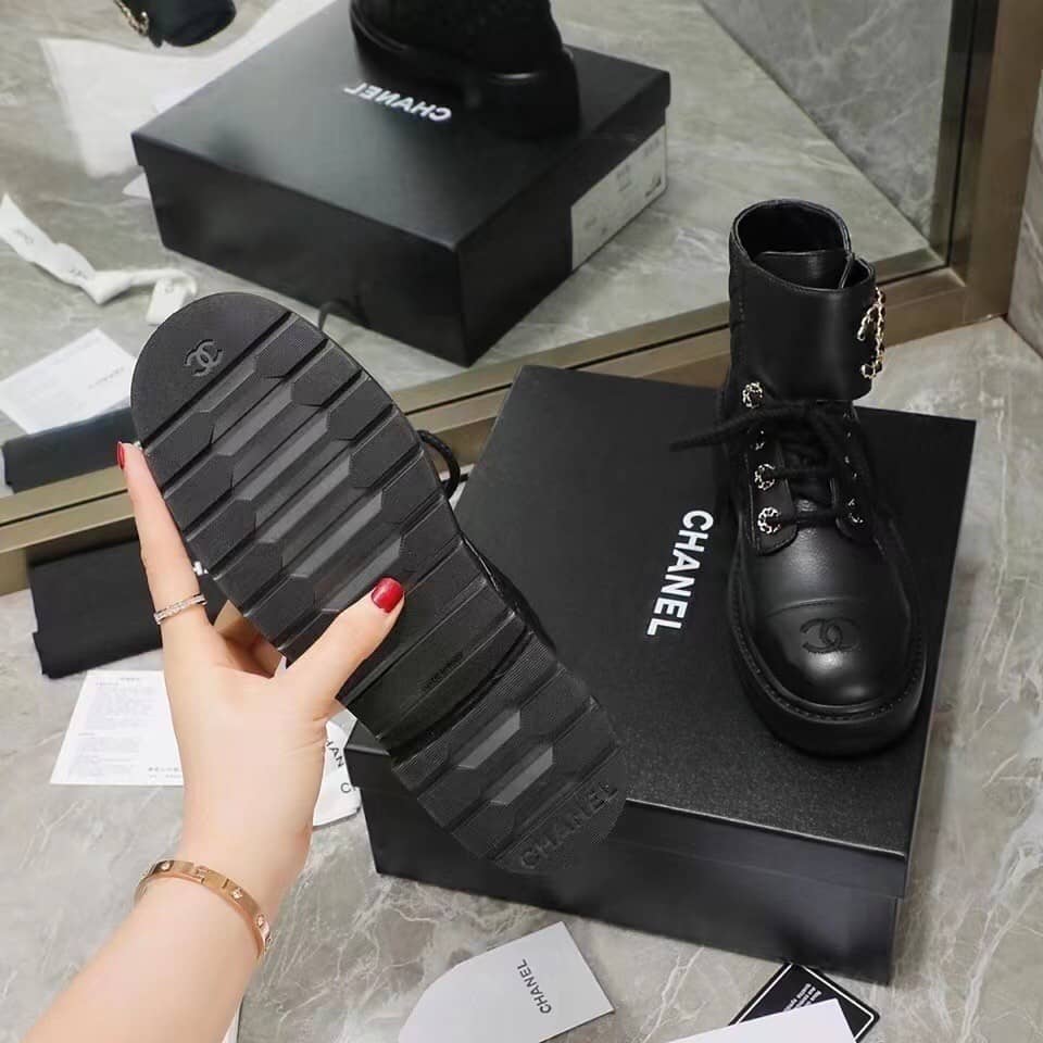Chanel Quilted Combat Boot Black Leather - vstockx
