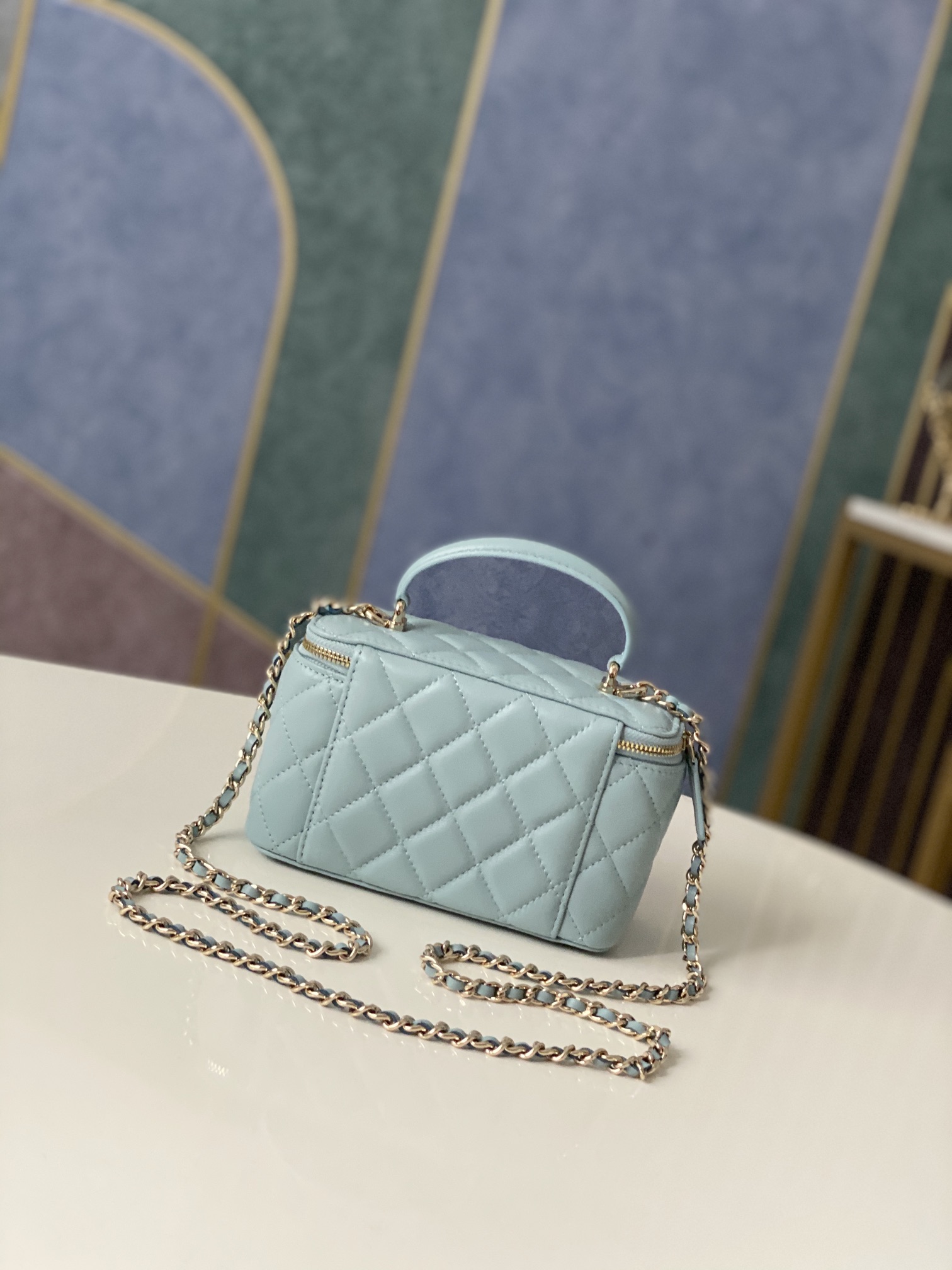 Handbag chanel 81190 size 9.5 17 8 cm - vstockx