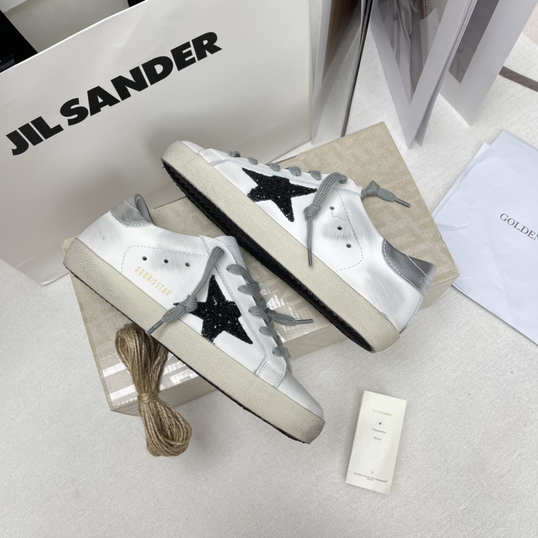Golden Goose Superstar distressed-finish sneakers 27 - vstockx
