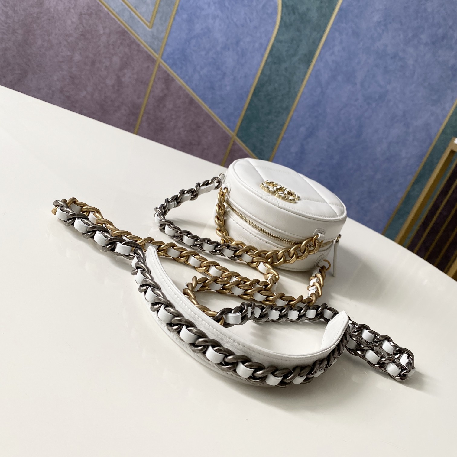 Handbag chanel 0945 size 12 cm - vstockx