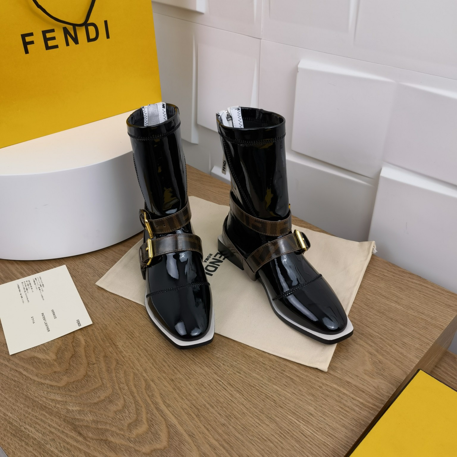Fendi Boots 6 - vstockx