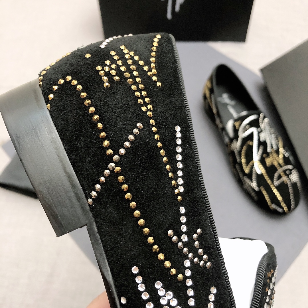 Giuseppe Zanotti Slip-on 9 - vstockx
