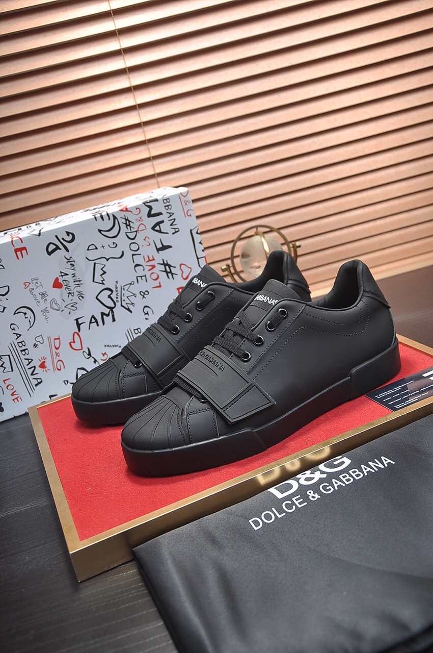 Dolce & Gabbana Low Tops Sneakers 12 - vstockx