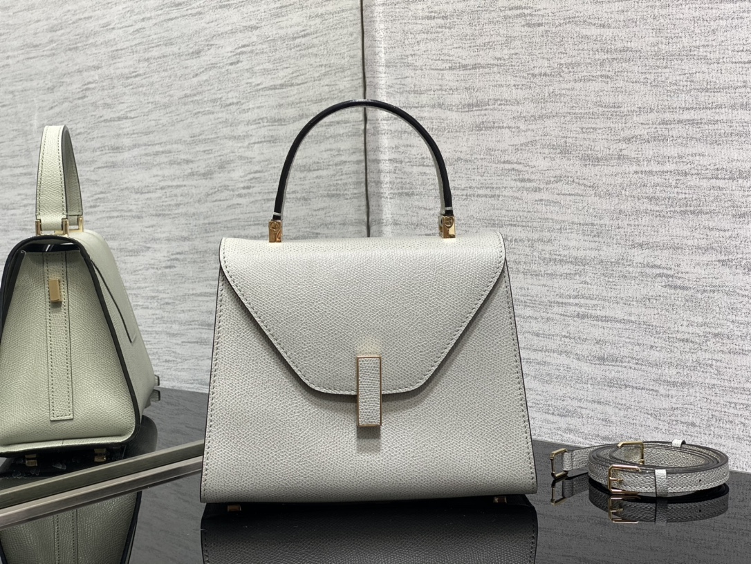 Handbag VALEXTRA size *'* - vstockx
