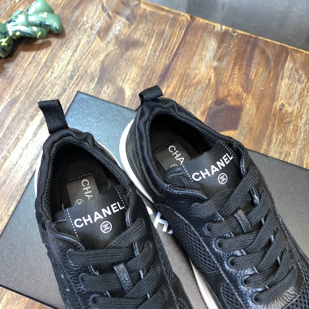 Chanel Fabric & Suede Calfskin Low Top Sneaker 38 - vstockx