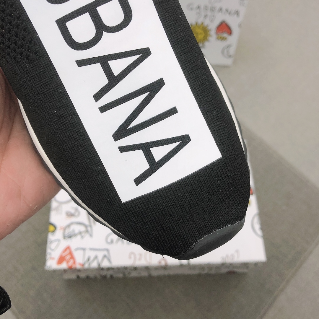 Dolce & Gabbana Sorrento 9 - vstockx