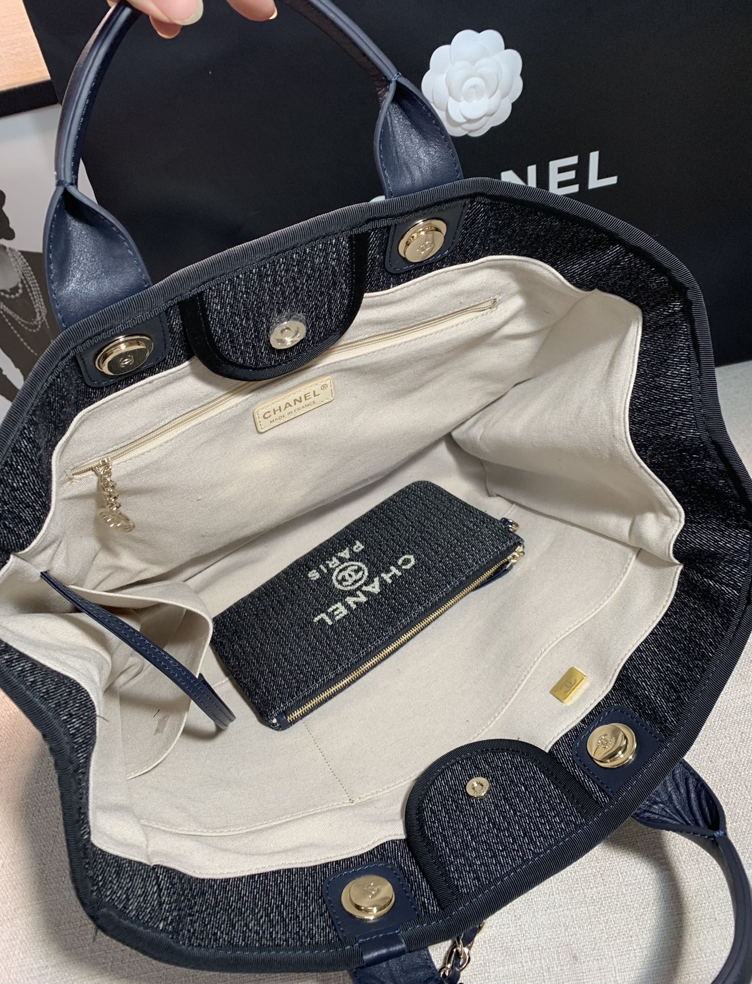 Handbag Chanel size 38 cm - vstockx