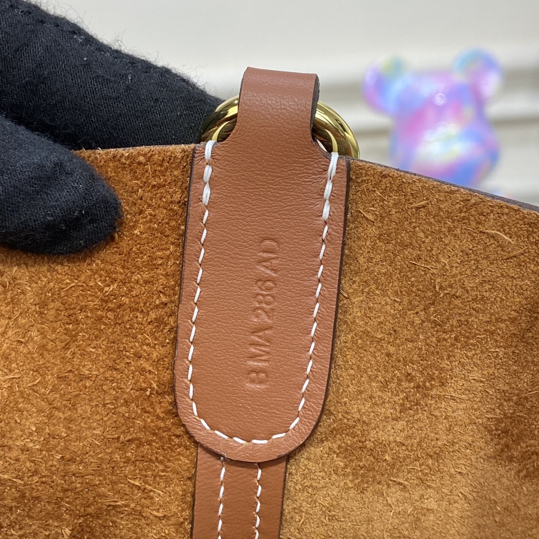 Handbags Hermes picotin size :18x2.5 x22 cm - vstockx