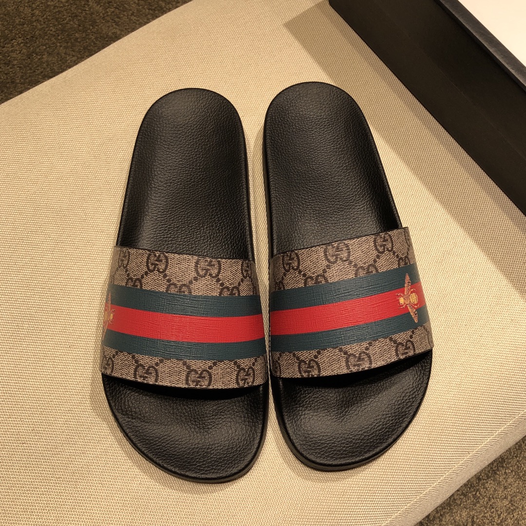 Gucci Slippers 42 - vstockx