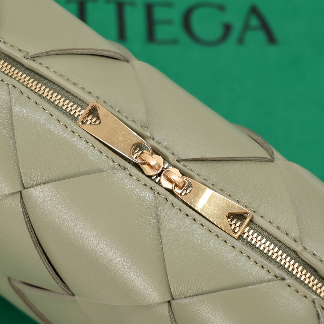 handbags Bottega Veneta 6600# size:28*14*10 - vstockx