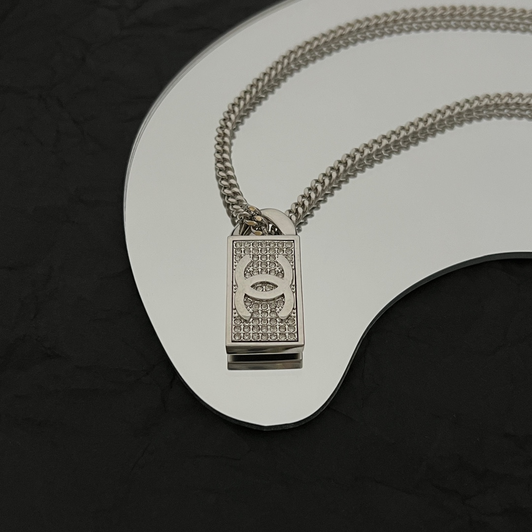 Jewelry Chanel 1821 - vstockx