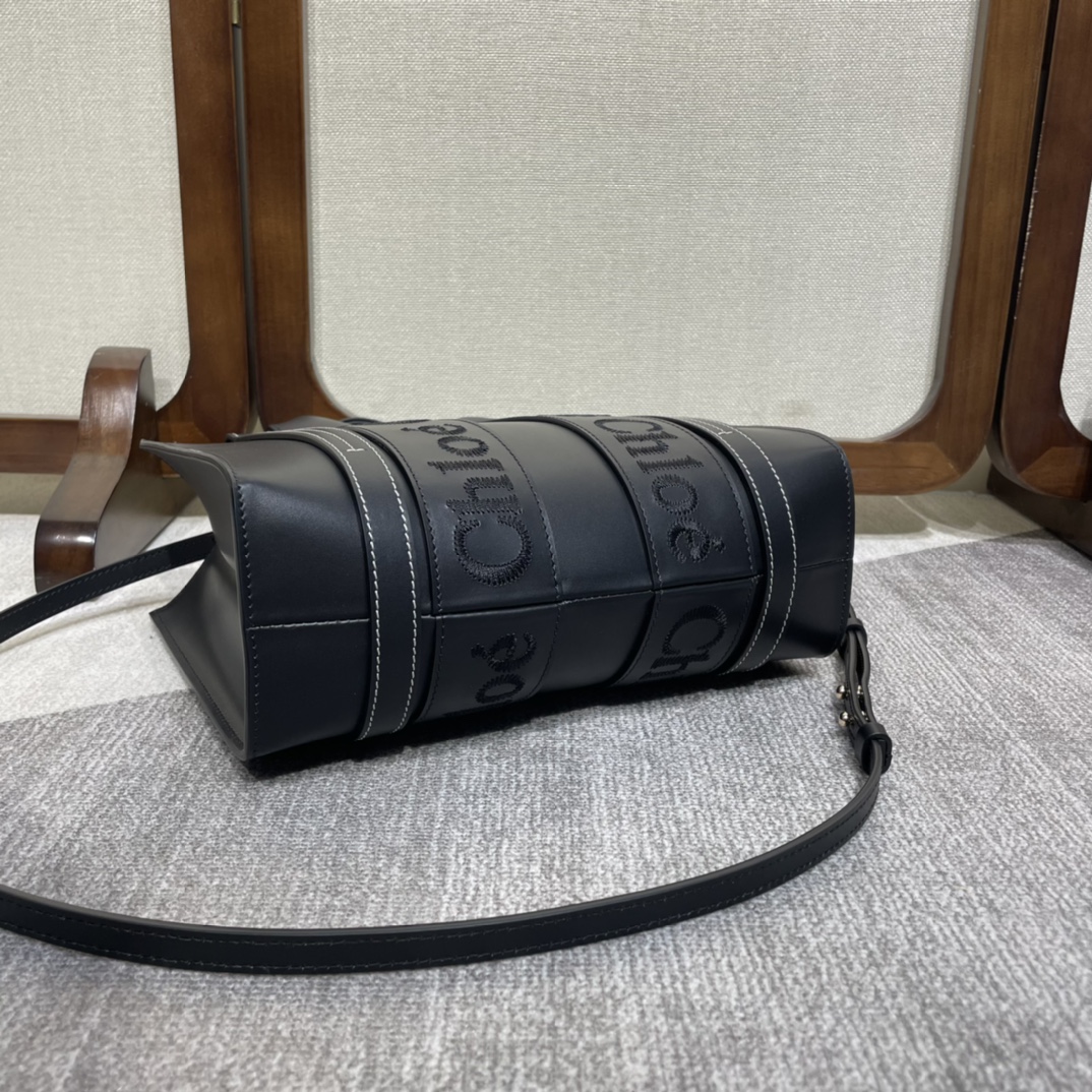 Handbags CELIN Woody 6065 size:37*26*12 cm - vstockx