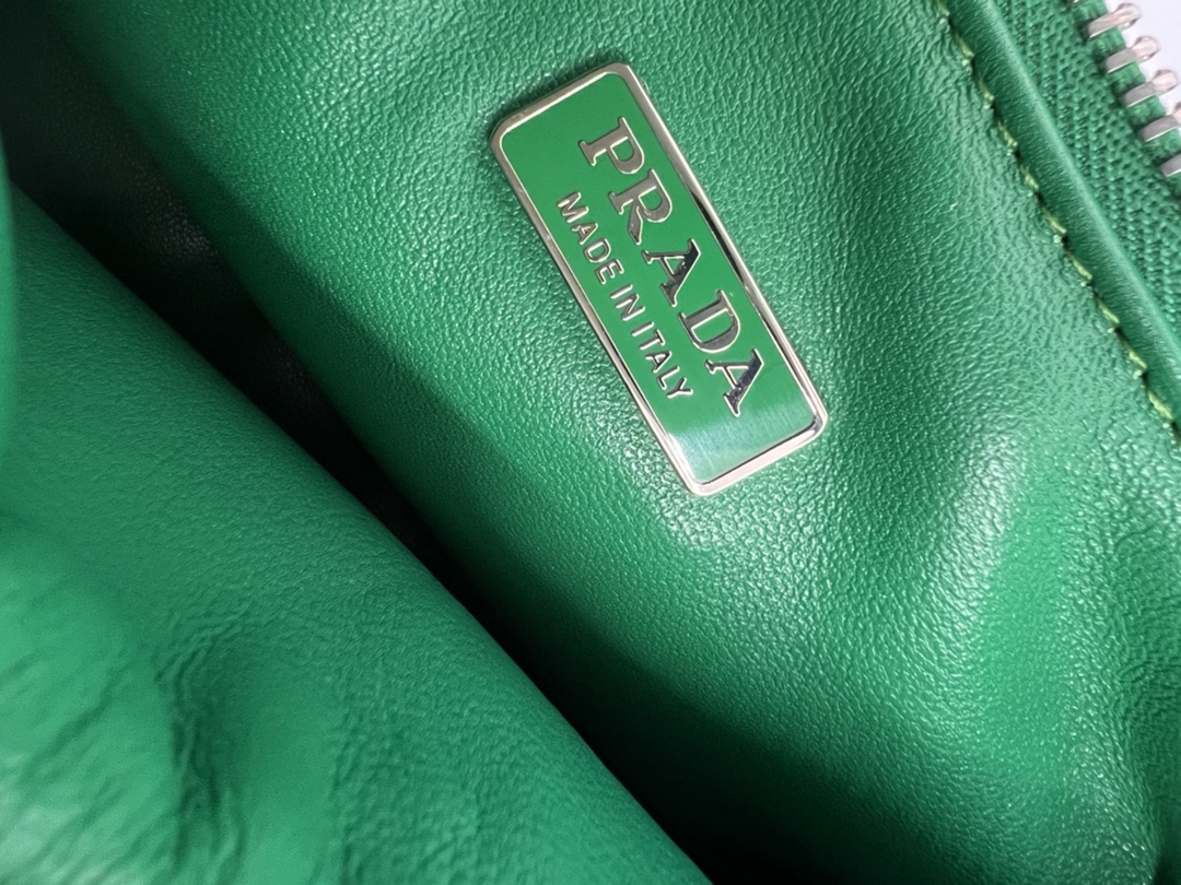 handbags prada 1BA384 21*12.5*6.5 - vstockx