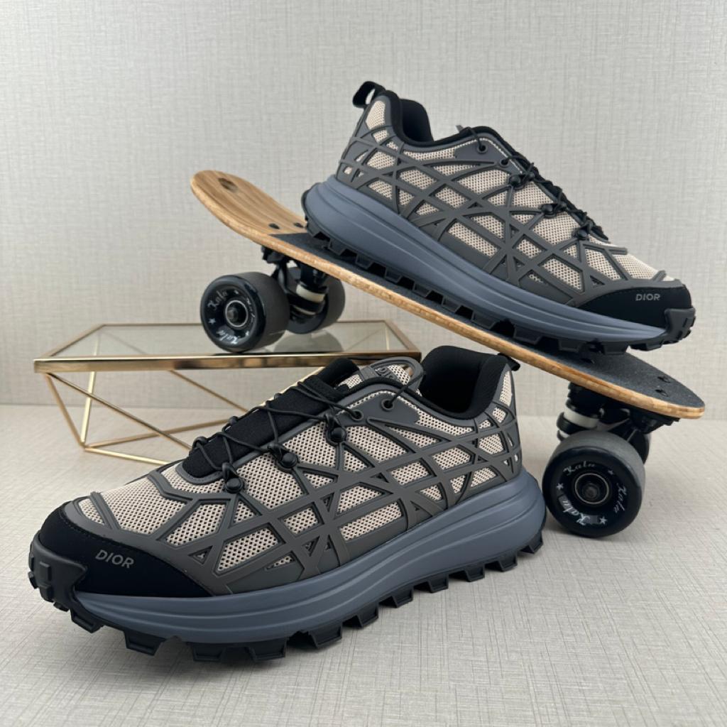 Dior B31 Runner Brown Dark Grey - vstockx