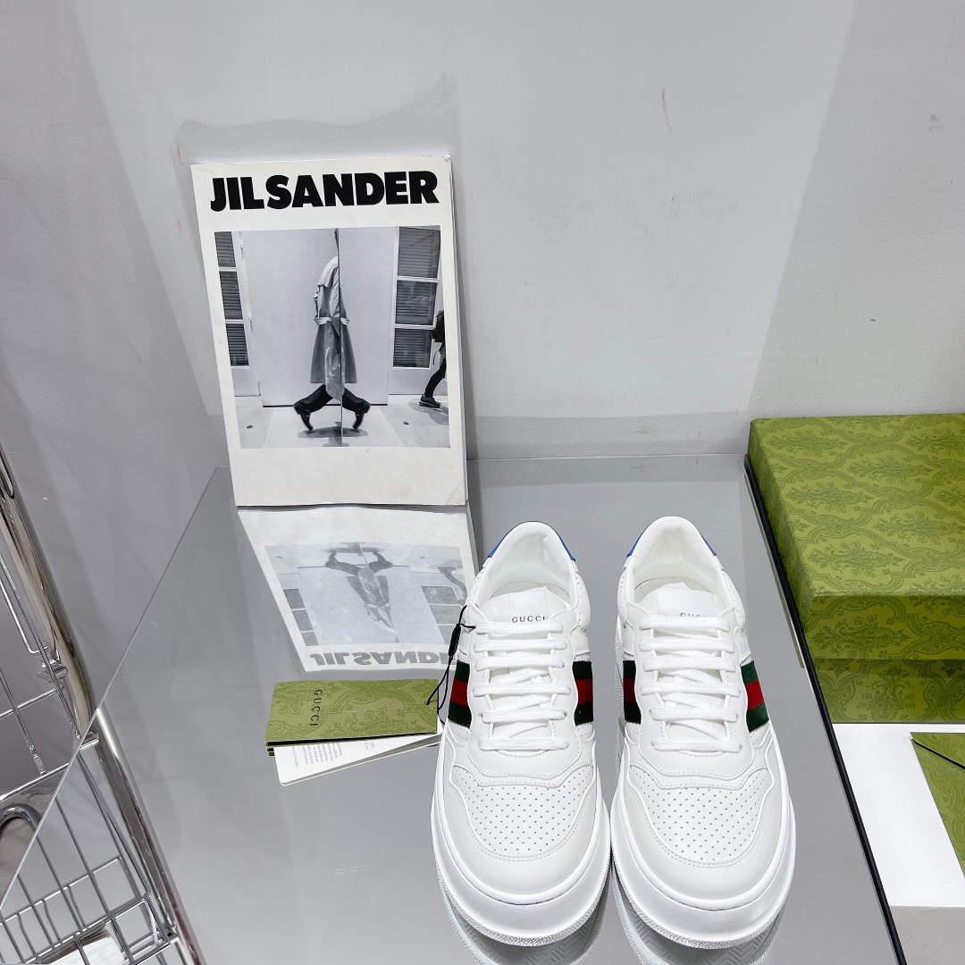 Gucci Women's GG sneaker 2 - vstockx