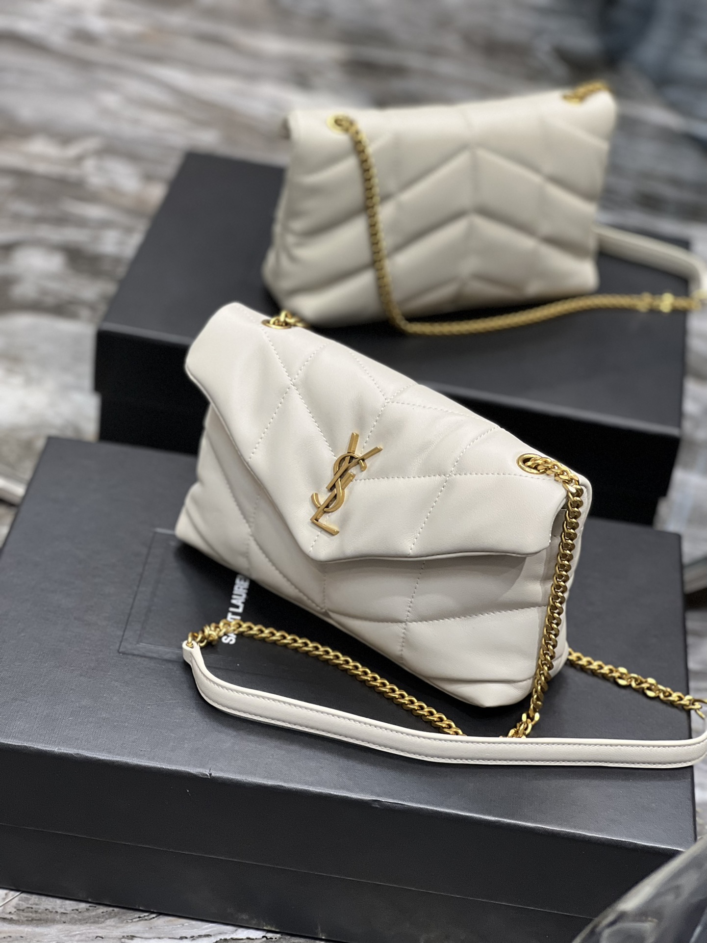 Handbags SAINT LAURENT 620333 size 23  15.5  8.5 cm - vstockx