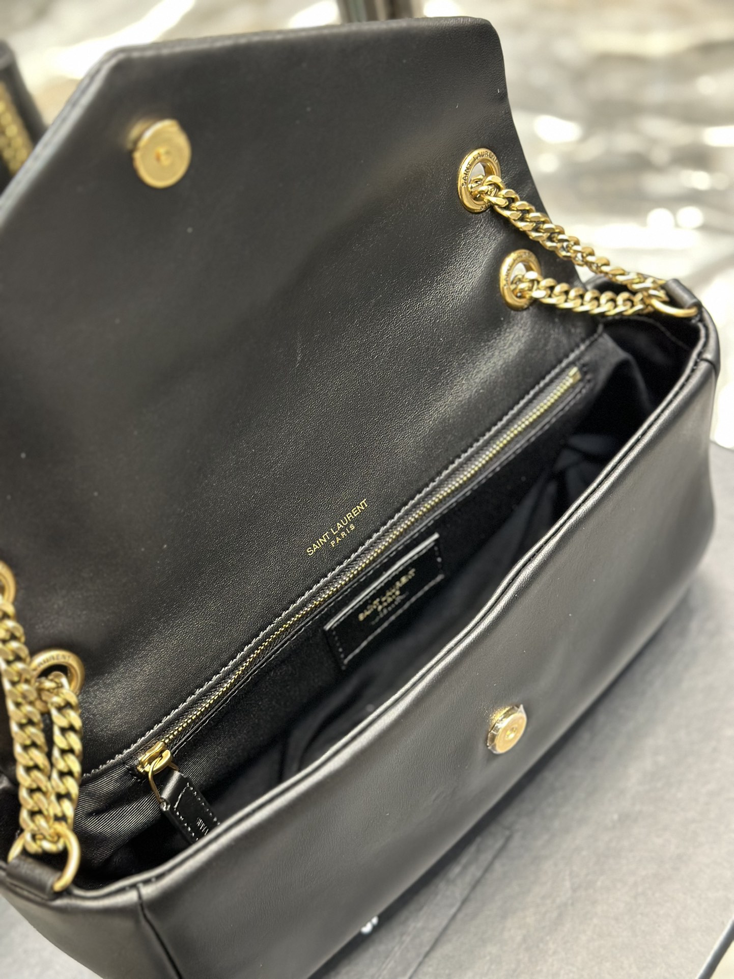 Handbags SAINT LAURENT 734153 size 26  14  7 cm - vstockx