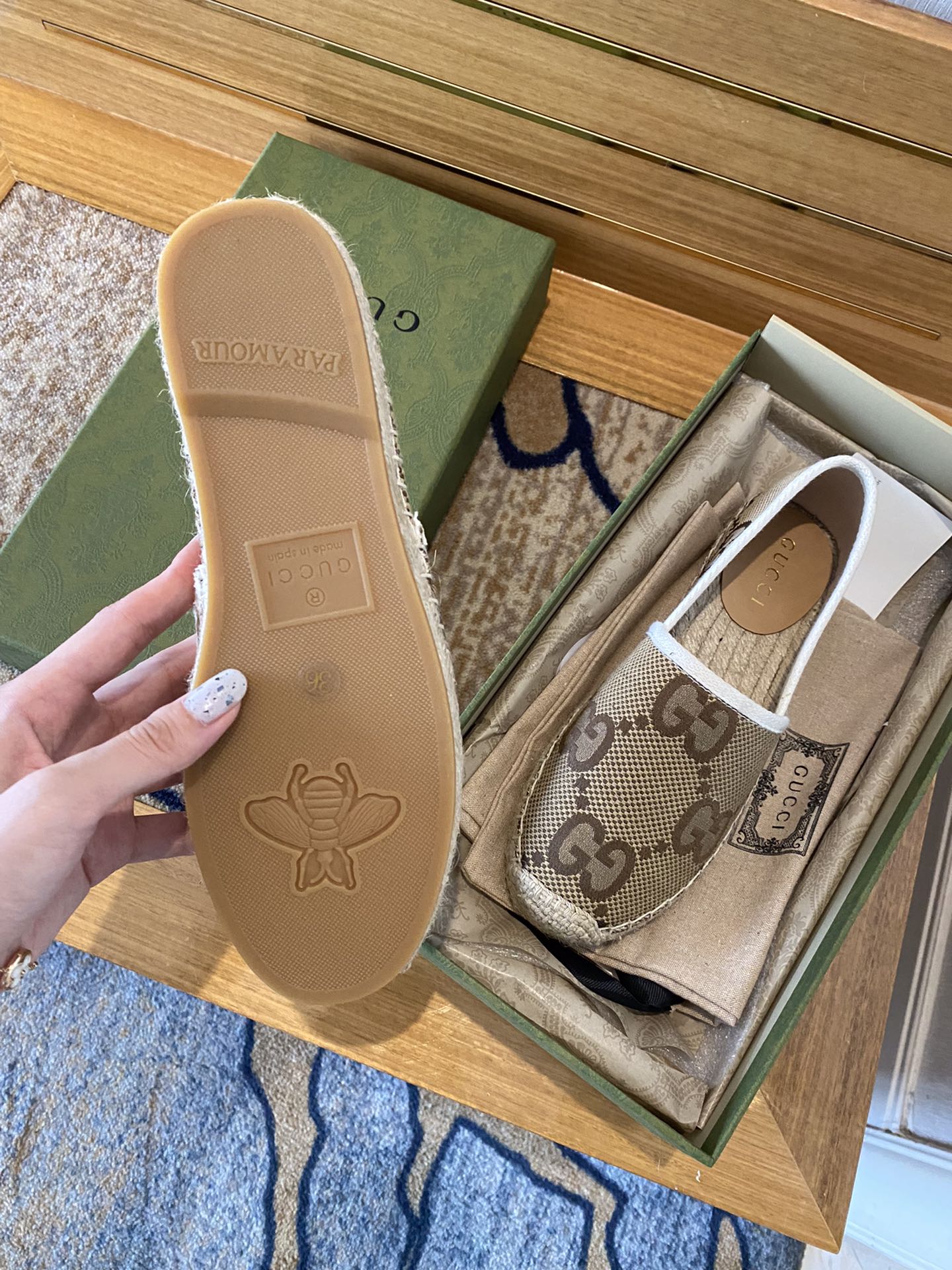 Gucci Leather espadrille with Double G WOMEN 2 - vstockx