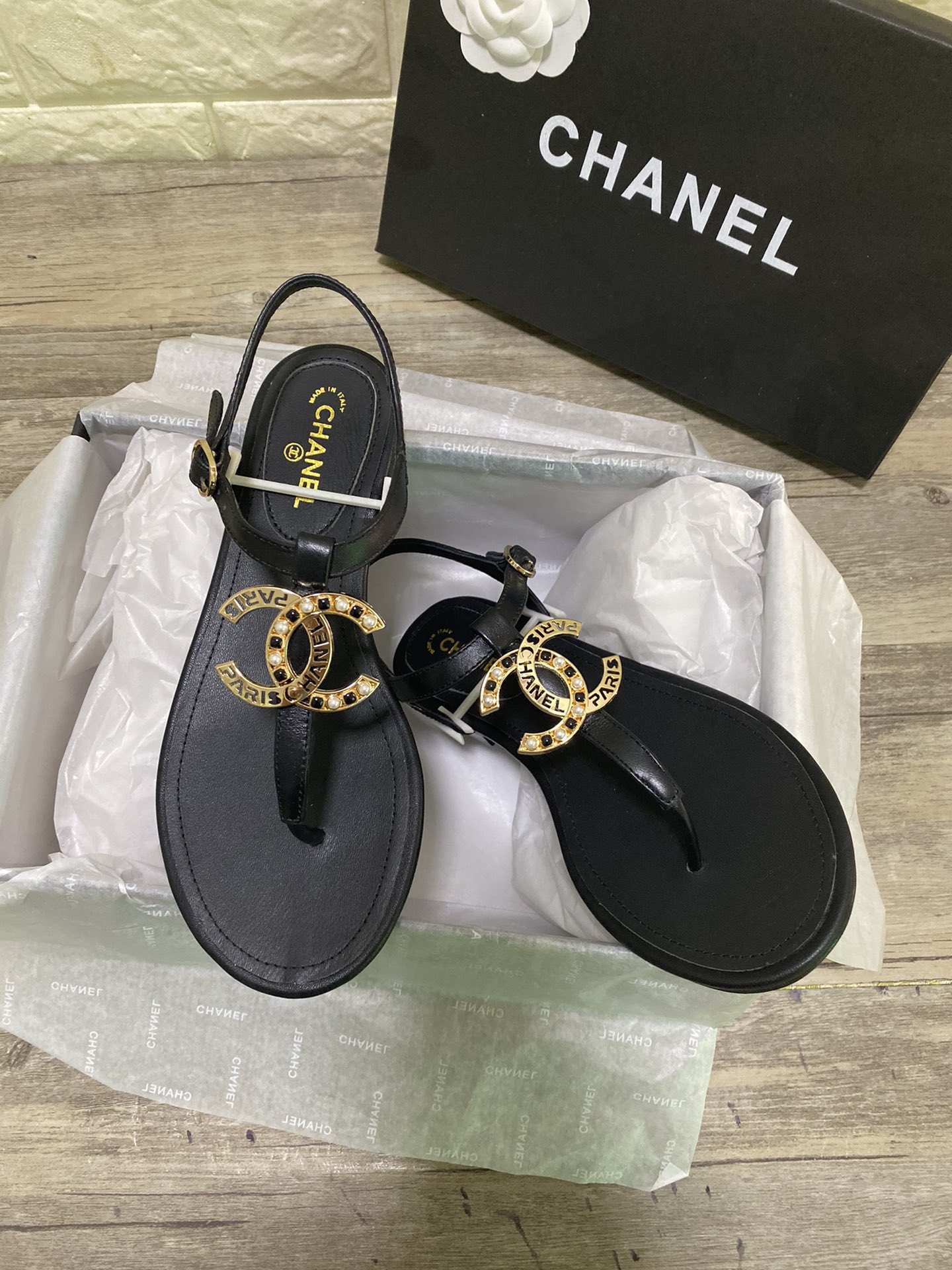 Chanel Slides 46 - vstockx