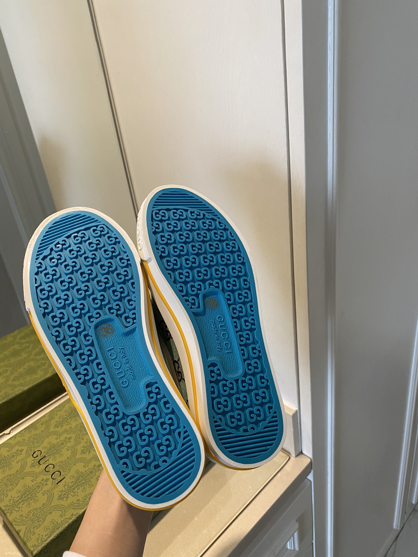 Gucci Women's Gucci Tennis 1977 sneaker 3 - vstockx