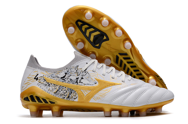 MORELIA football shoes 1 - vstockx