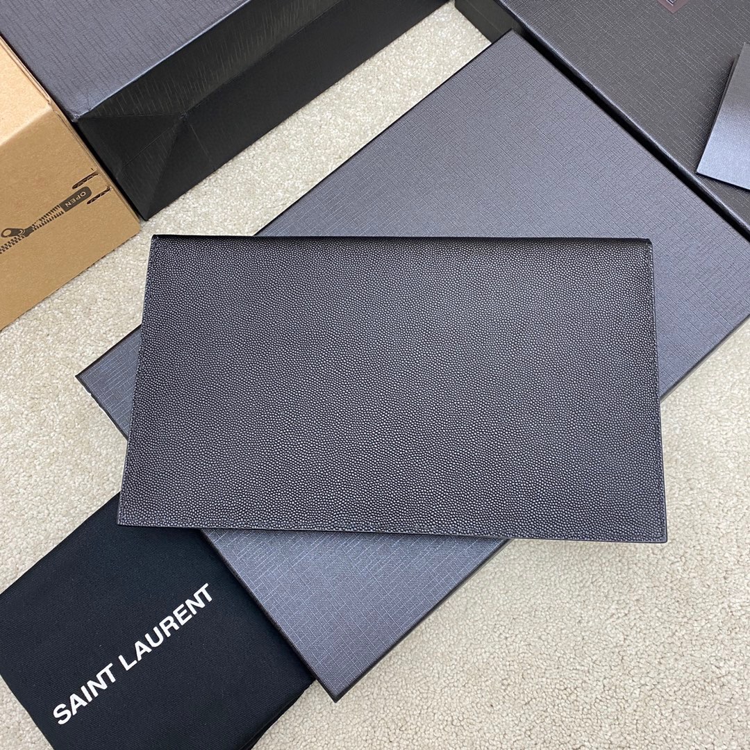 Handbags SAINT LAURENT 565739 size 27x16x2 cm - vstockx