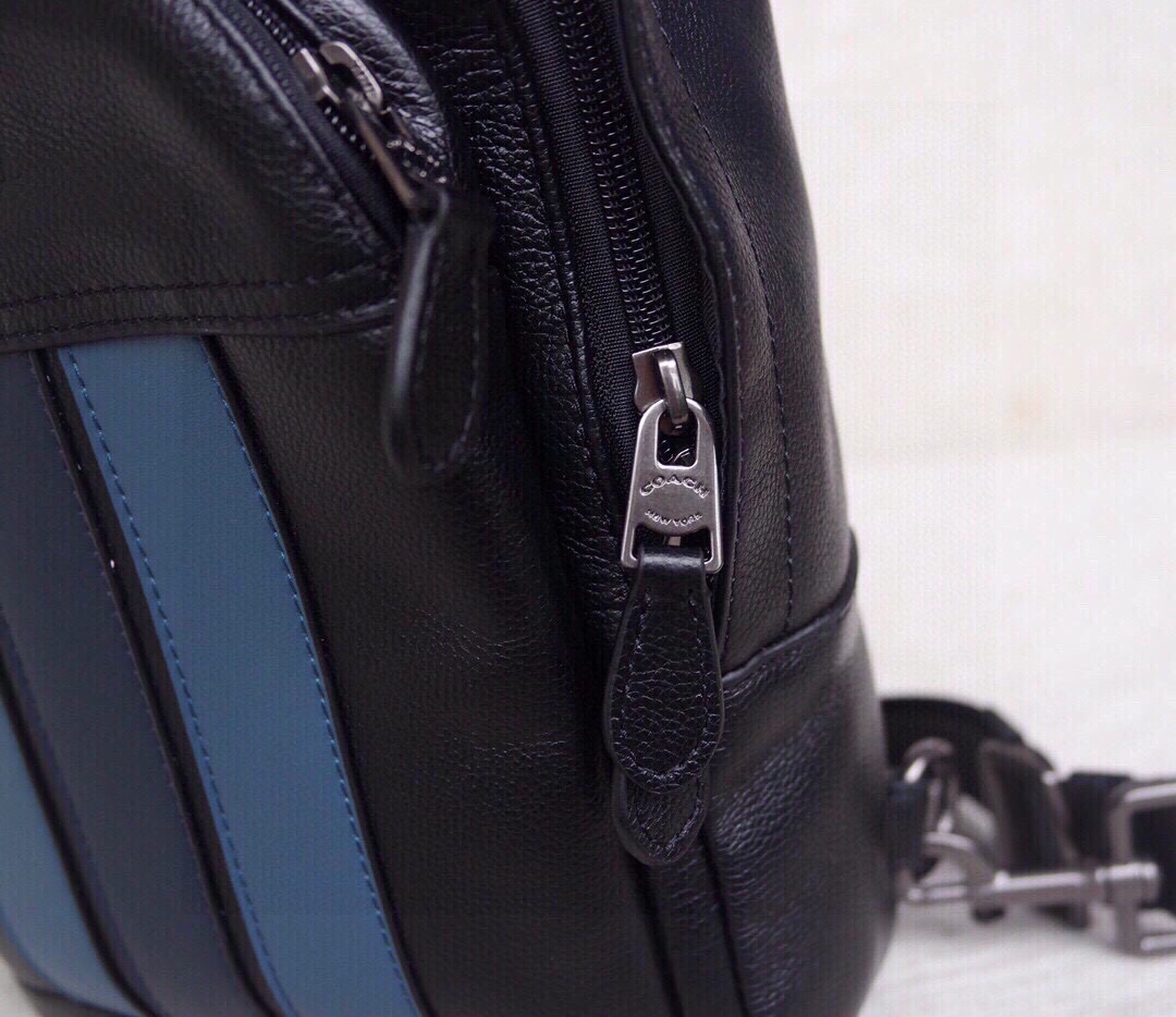 Handbags Coach 49318 size:34*21 - vstockx