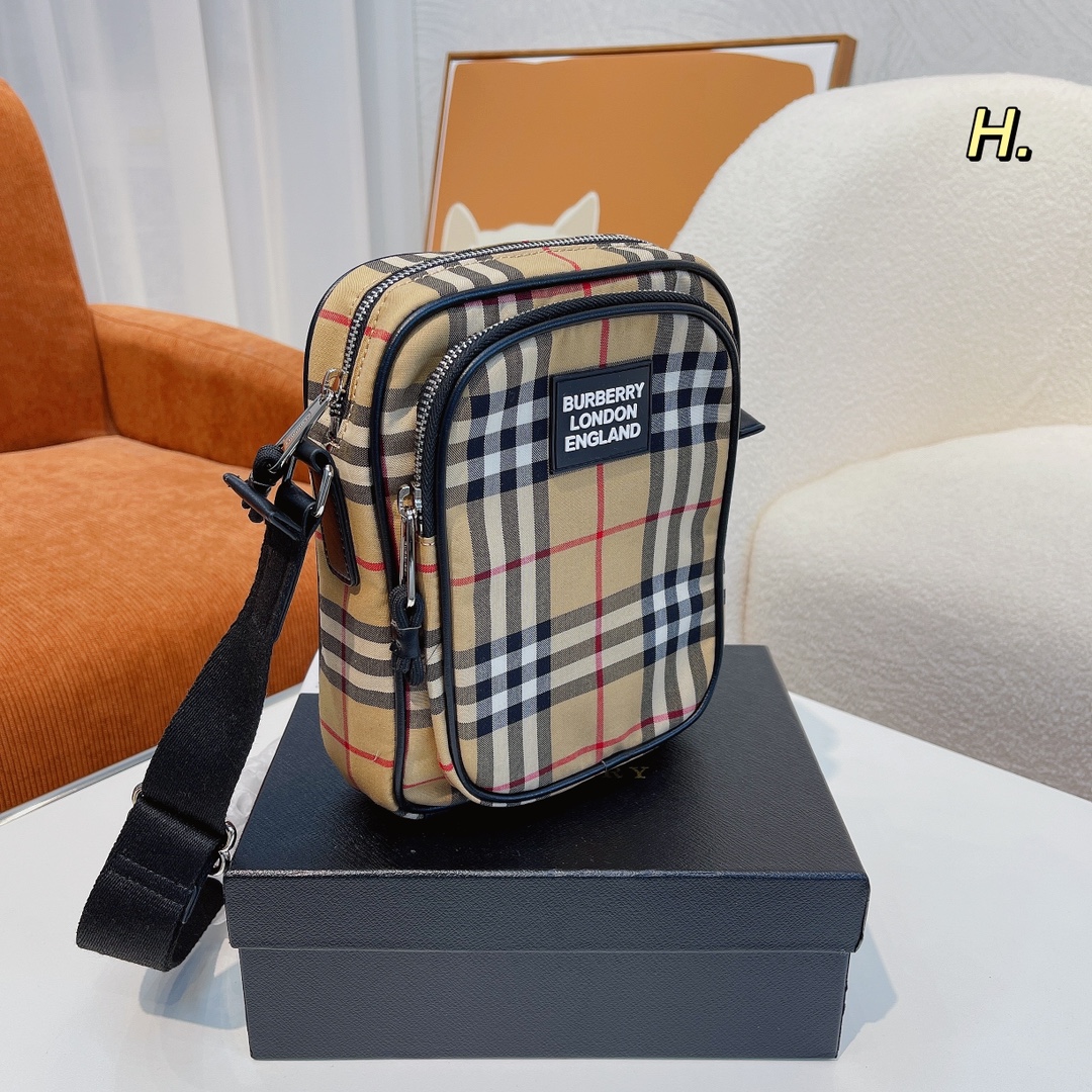 burberry   ͱ  򣩳ߴ    18*8*24cm - vstockx