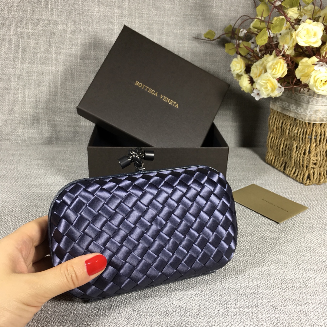 handbags Bottega Veneta 8651 size:16.5*10.5*6cm - vstockx