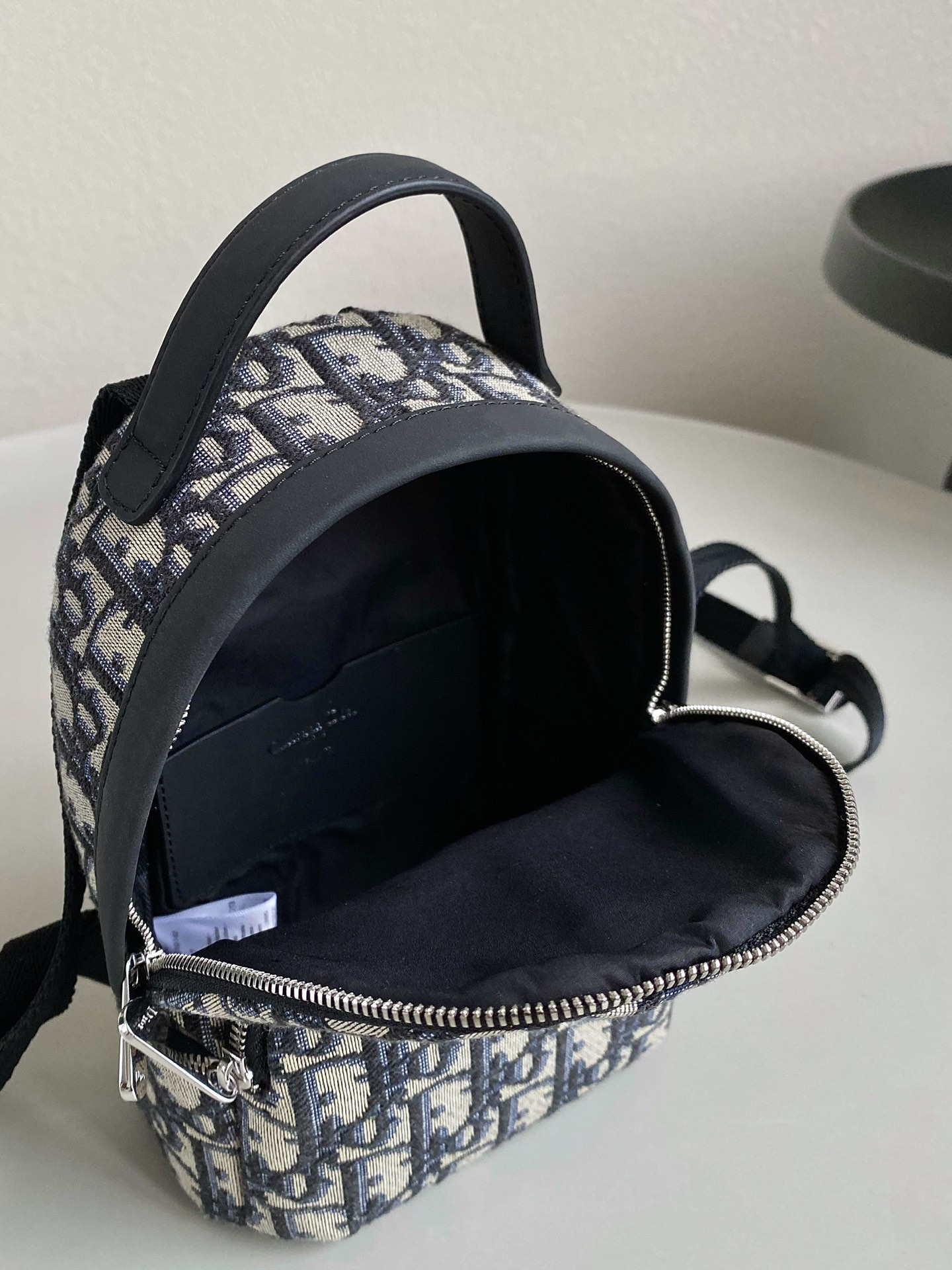Handbags Dior 9018 size:24  16  10 cm - vstockx