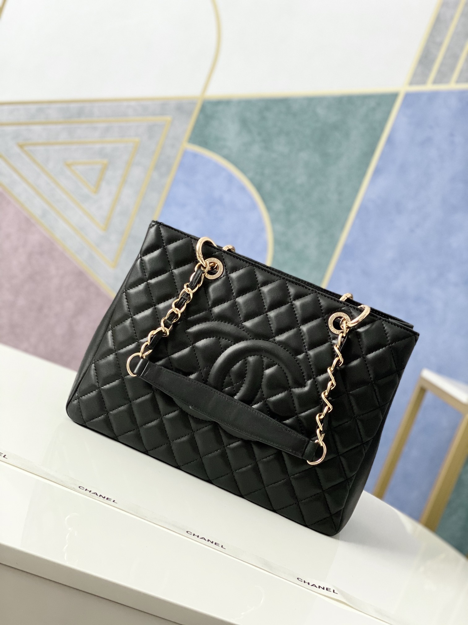 Handbag Chanel 20995 size 34x25x14 cm - vstockx