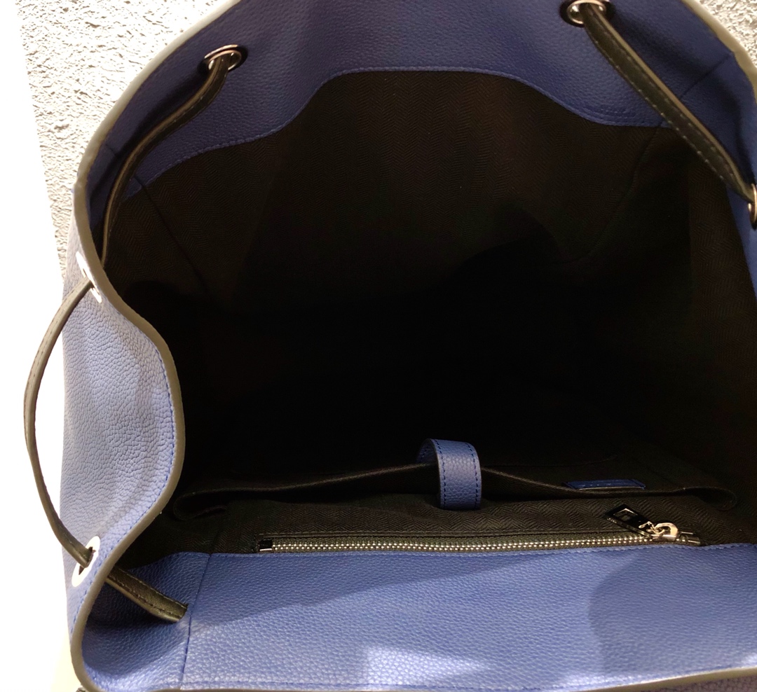 Handbags LOEWE ykk size:33x44.5x19 cm - vstockx