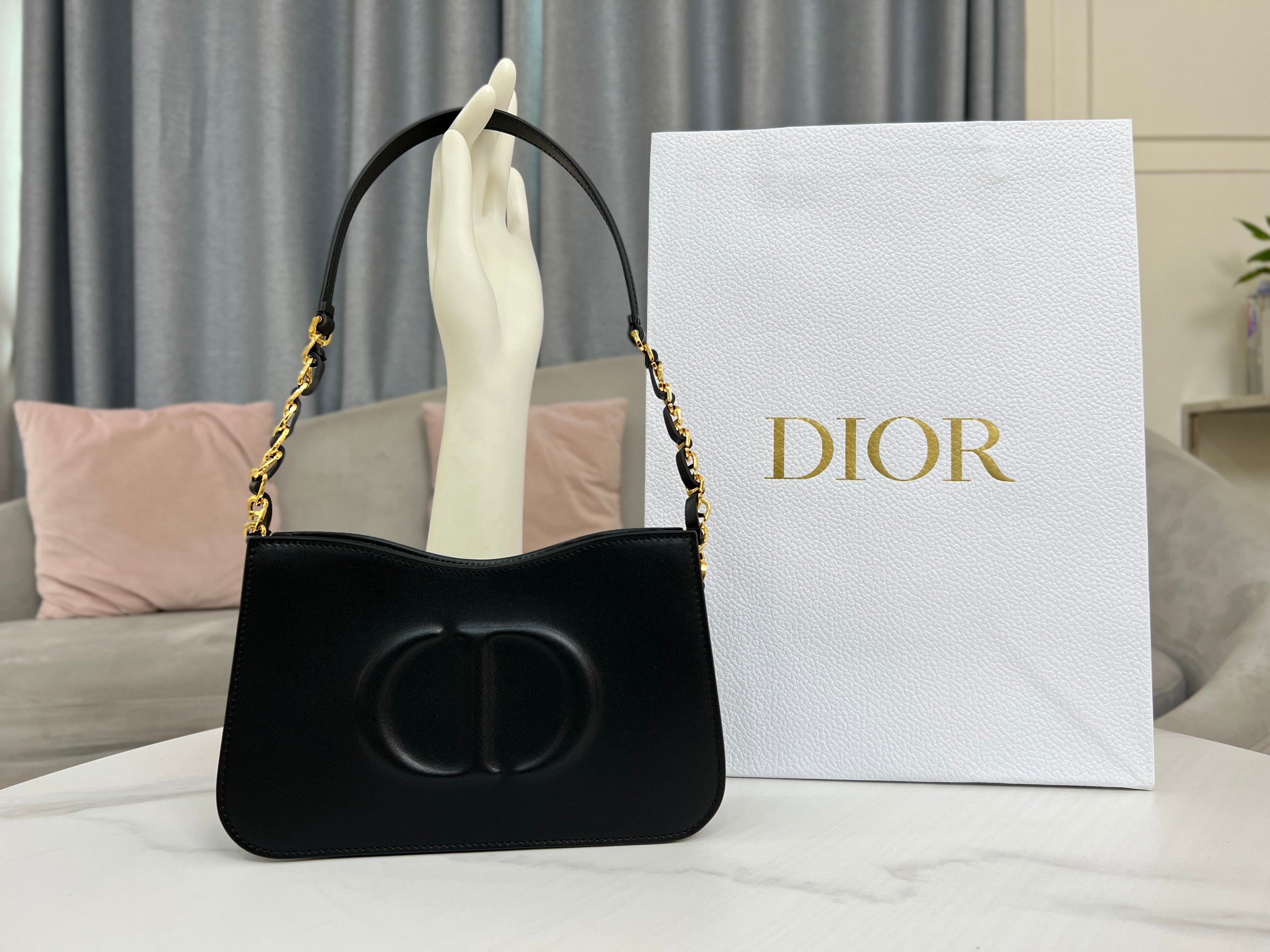 Handbags Dior CD SIGNATURE HOBO S2213UMFV_M900 size:23.5*14.5*6 cm - vstockx