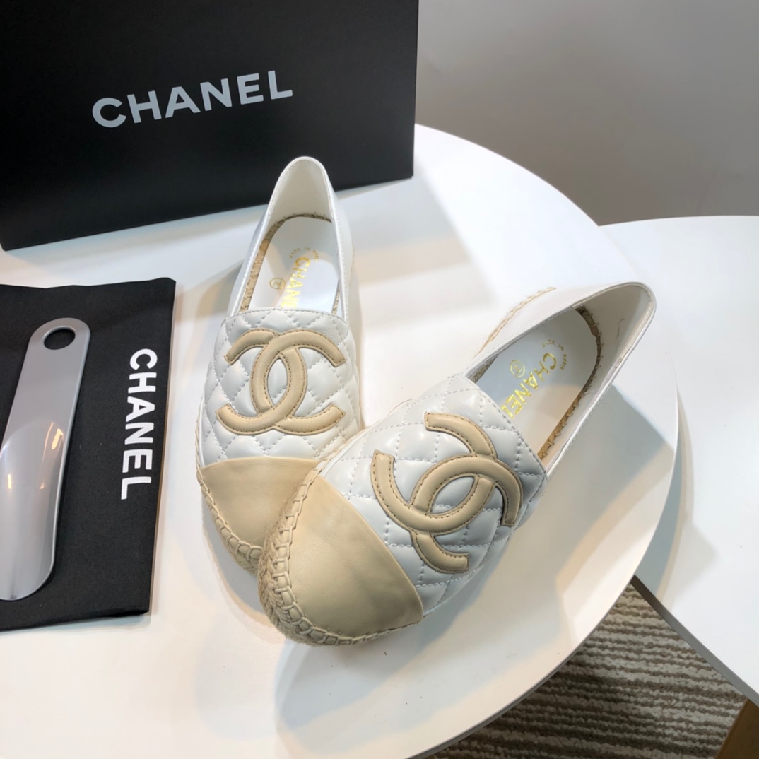 Chanel Loafers 59 - vstockx