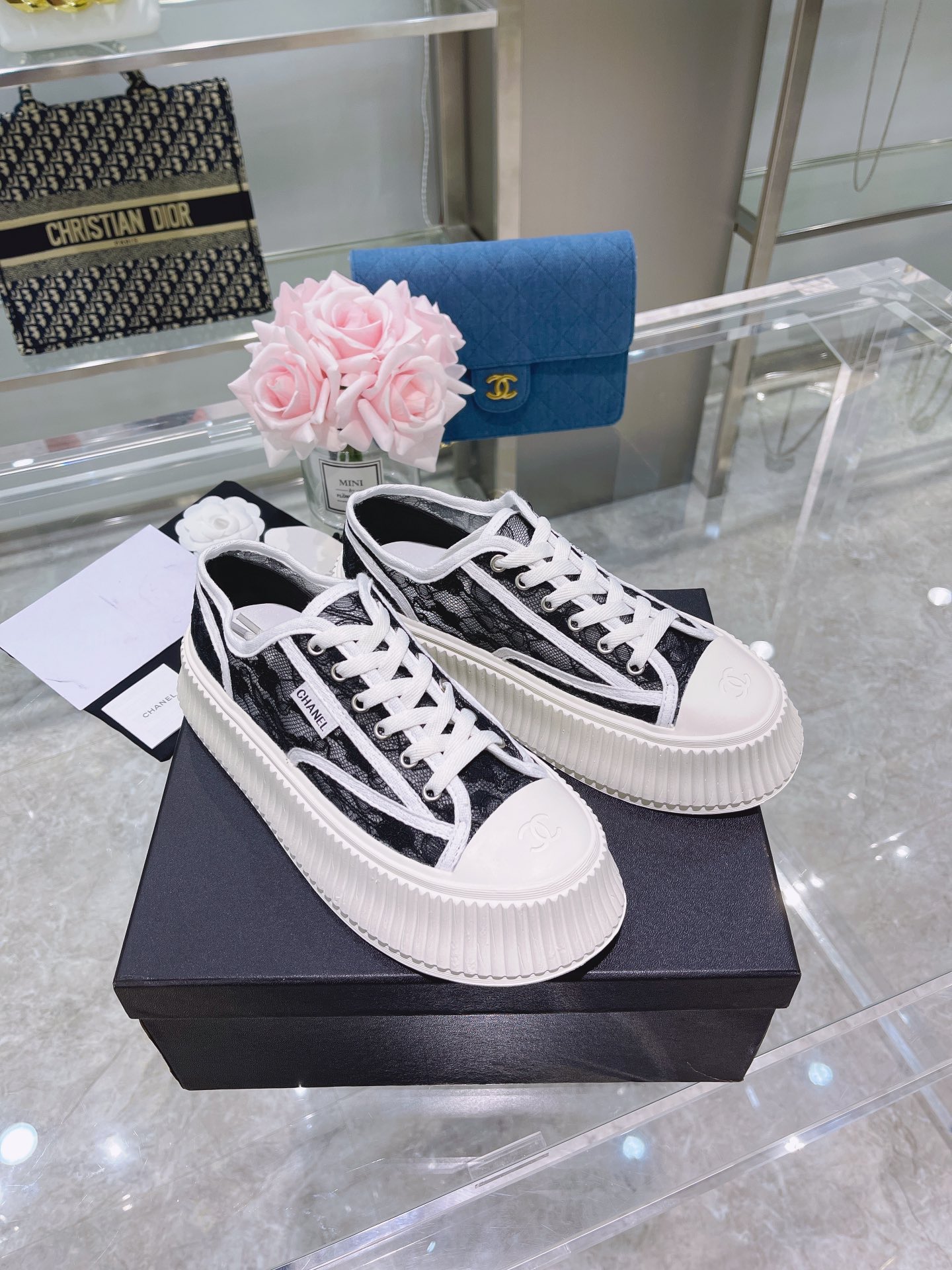 Chanel Platform Sneaker 4 - vstockx