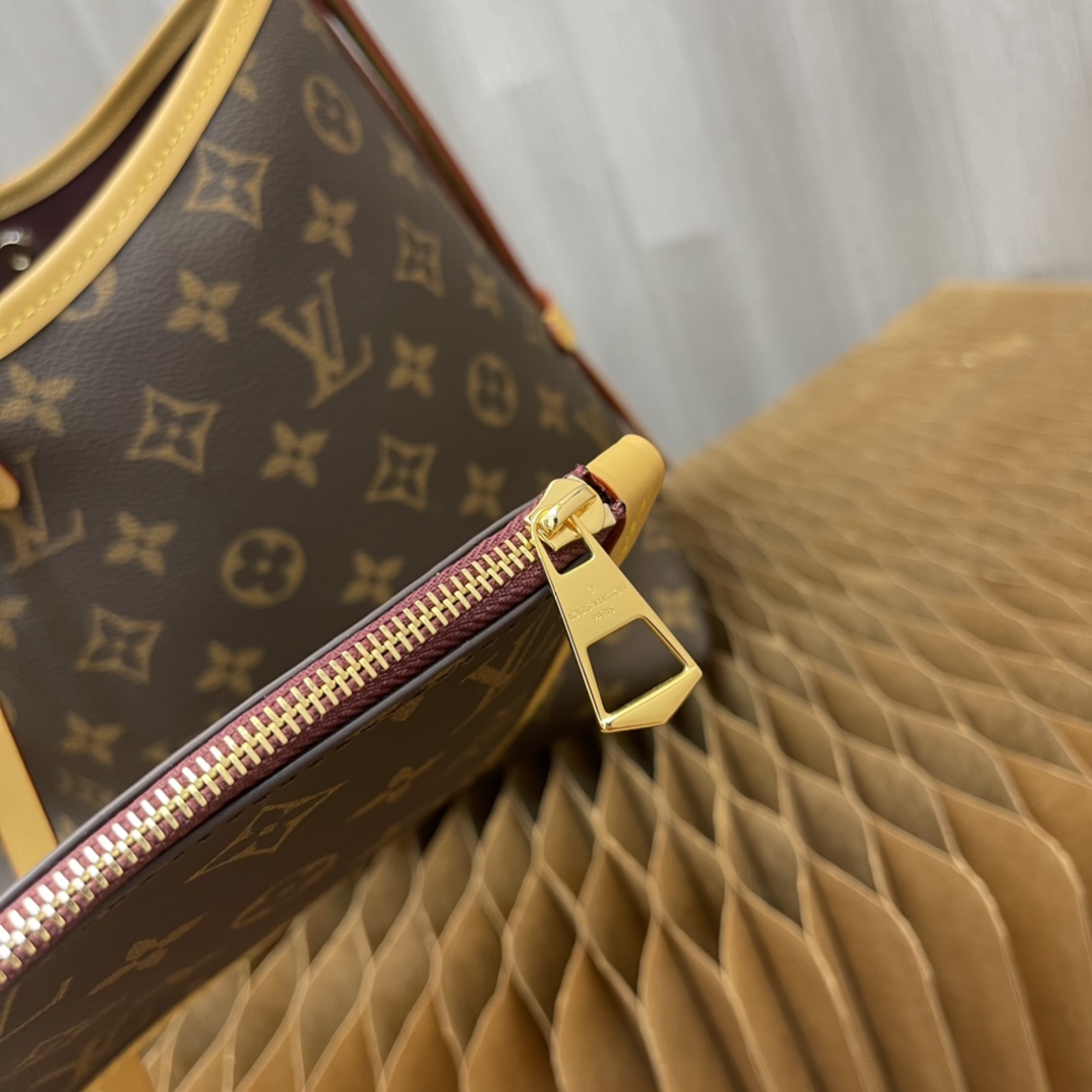 Handbag Louis Vuitton M46203 size 29 x 24 x 12 cm - vstockx