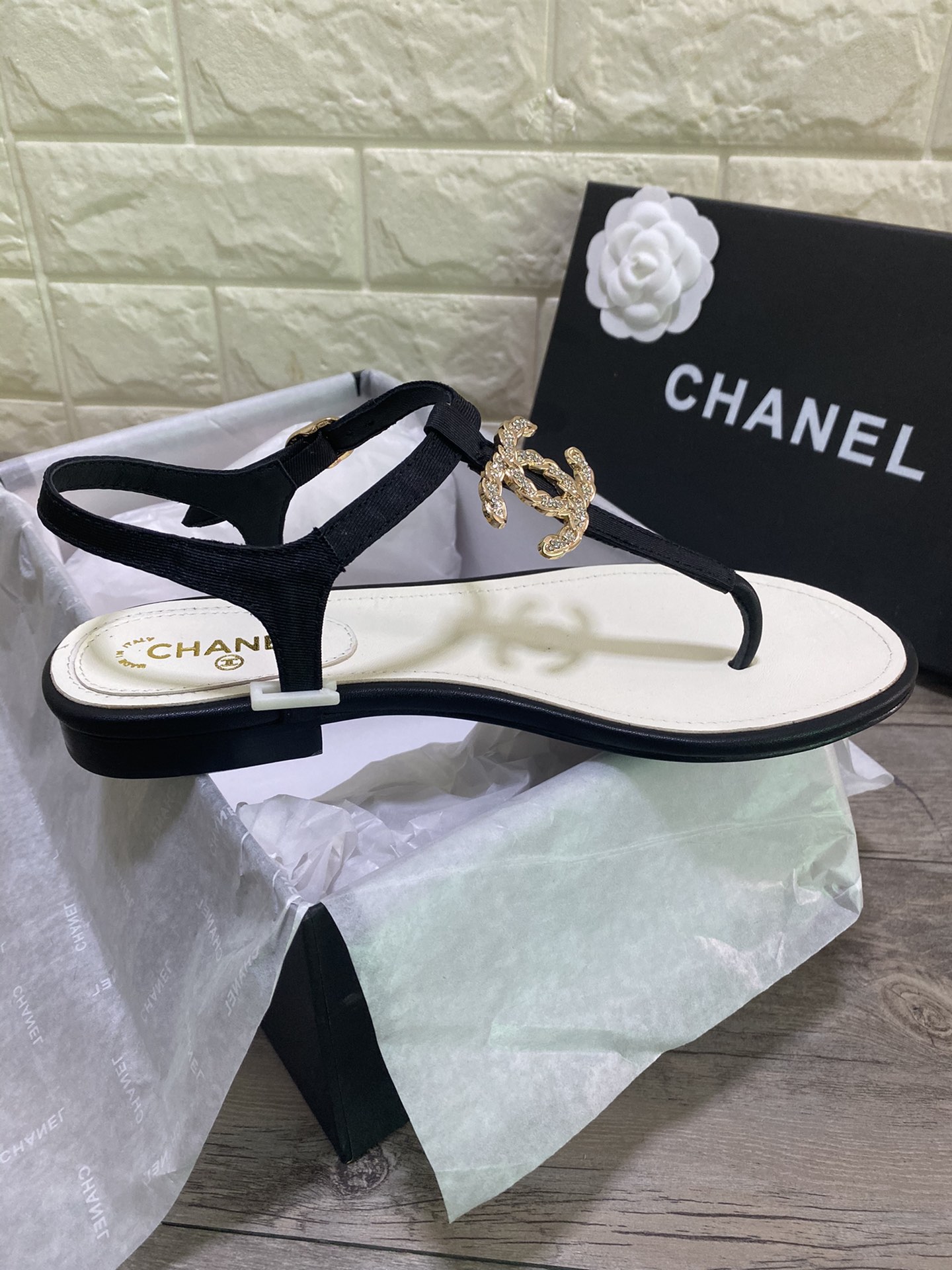 Chanel Slides 45 - vstockx