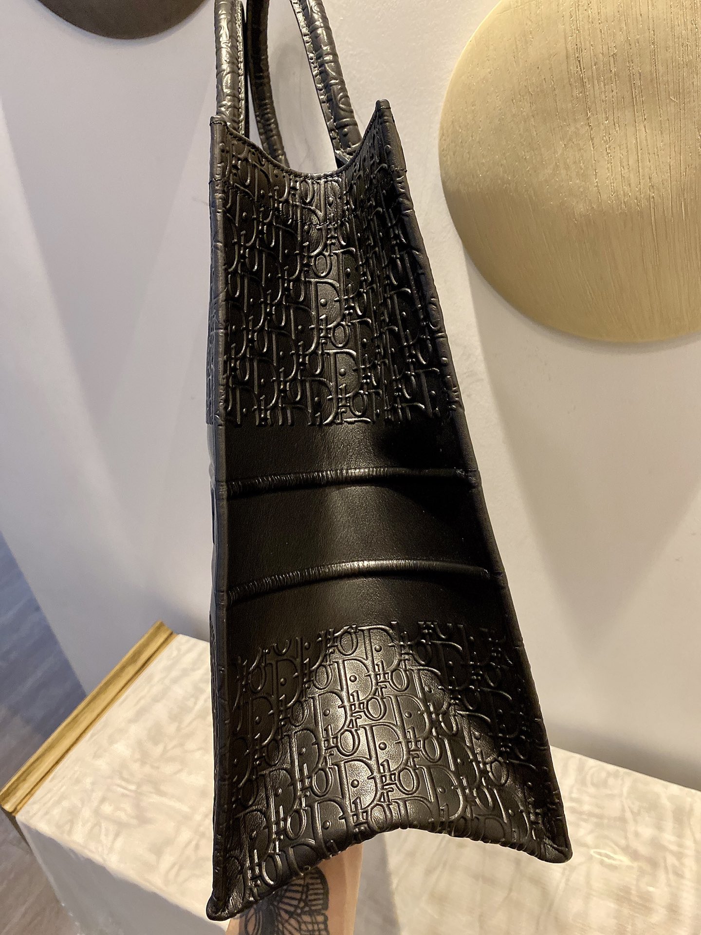 Handbags Dior book tote 1286 size:41.5*32 cm - vstockx