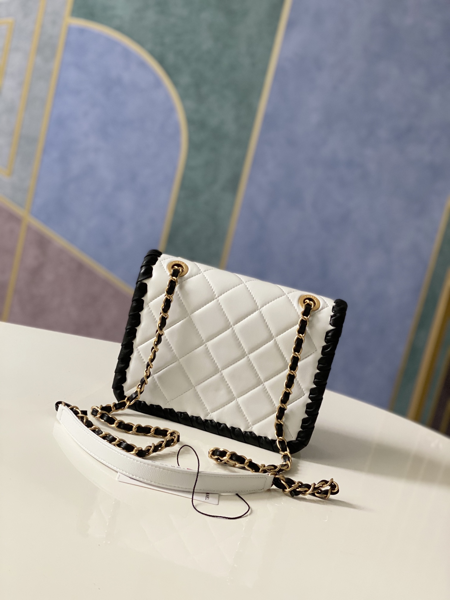 Handbag Chanel AS2495 size 19x15x6 cm - vstockx