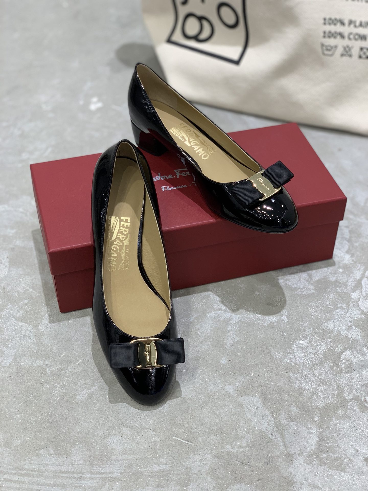 Salvatore Ferragamo Heel 7 - vstockx