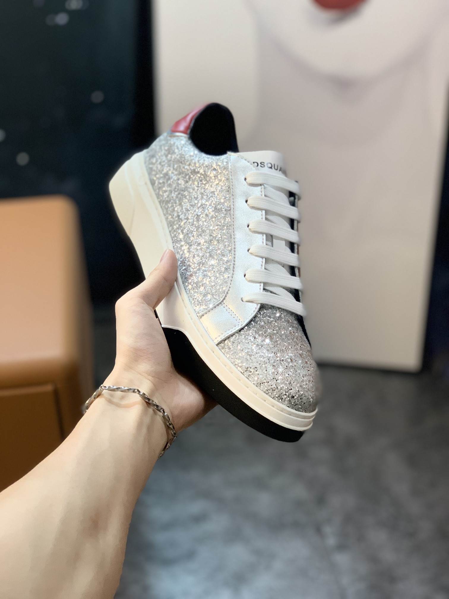 DSQUARED2 sneaker 17 - vstockx