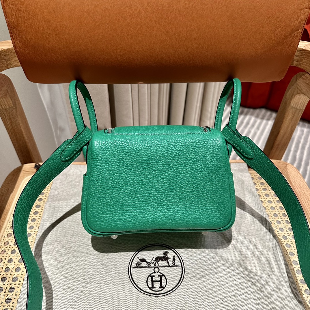 Handbags Hermes mini Lindy size:19 cm - vstockx