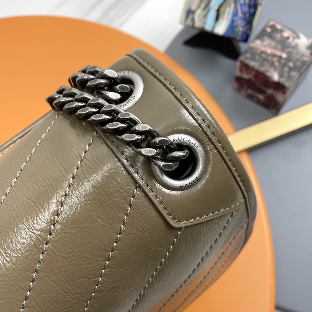 Handbags SAINT LAURENT 498894 size 28-21-8 cm - vstockx