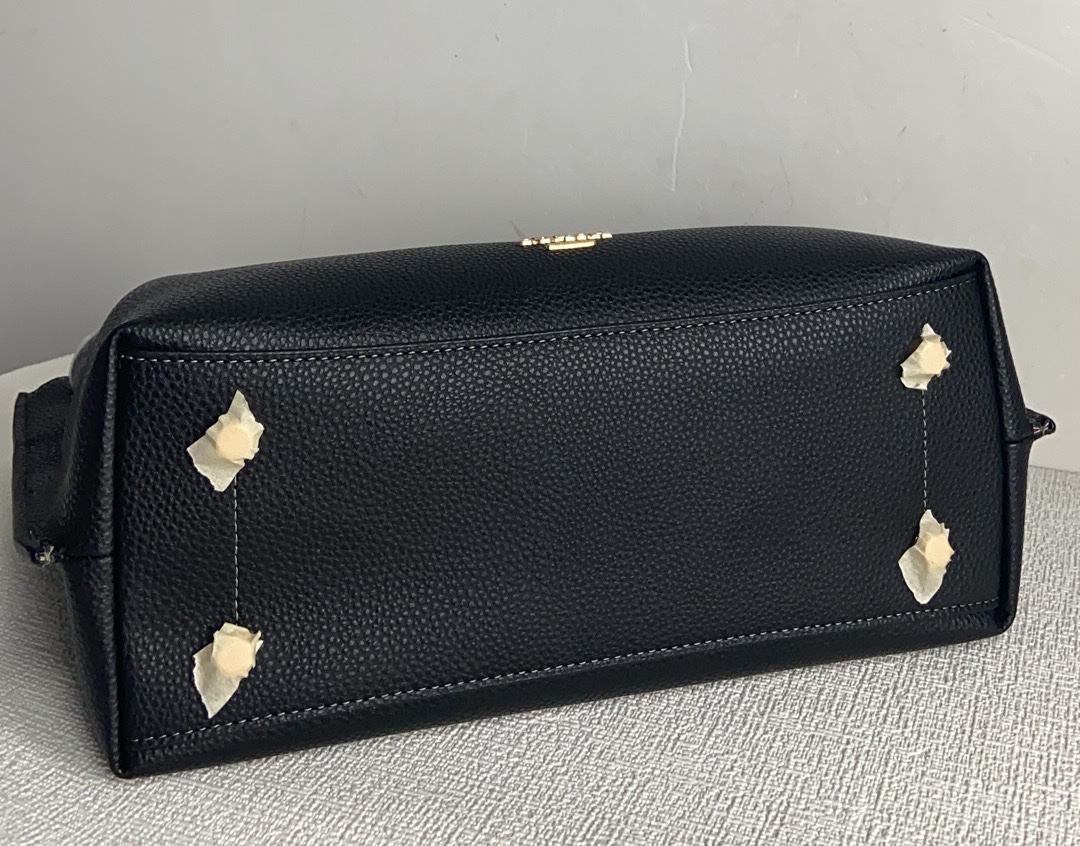 Handbags Coach CH542 size:30*22.5*14cm - vstockx