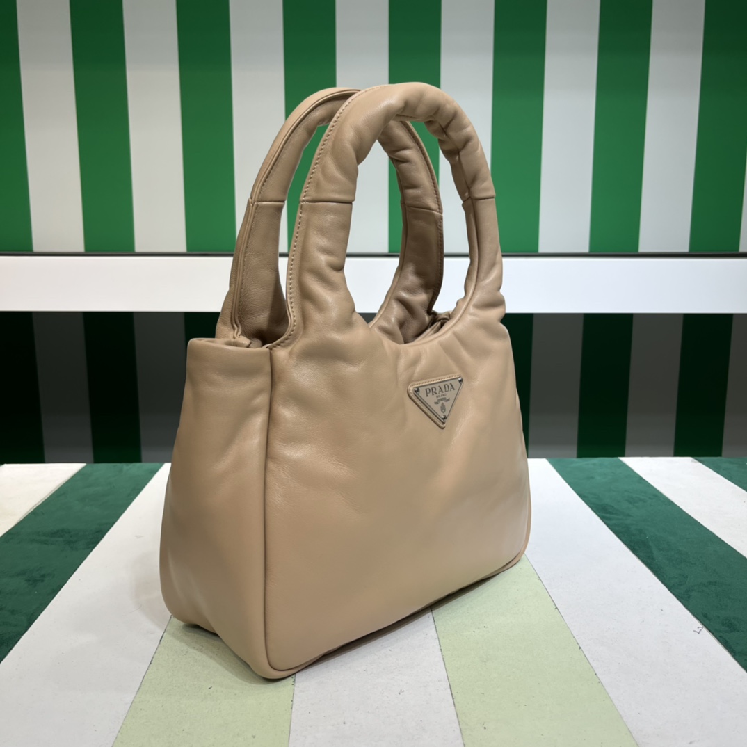 Handbags Prada 1BG413 size:30*26*17 cm - vstockx