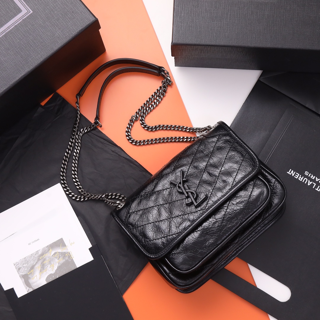 Handbags SAINT LAURENT 533037 size 22x16.5x12 cm - vstockx